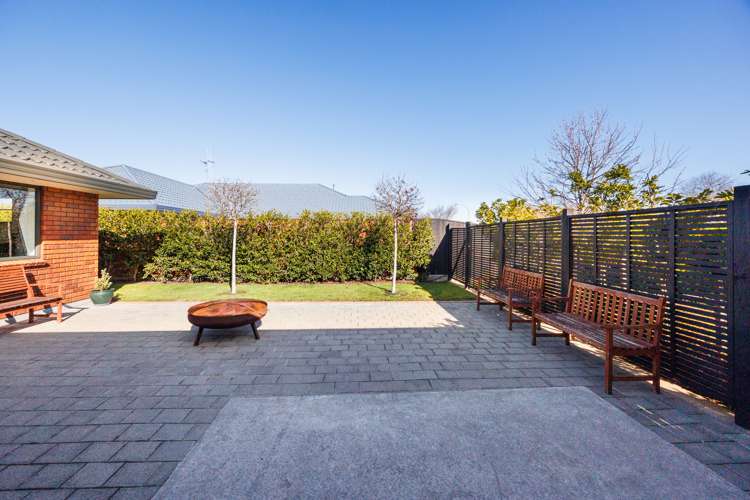 2 Alpine Grove Kelvin Grove_21