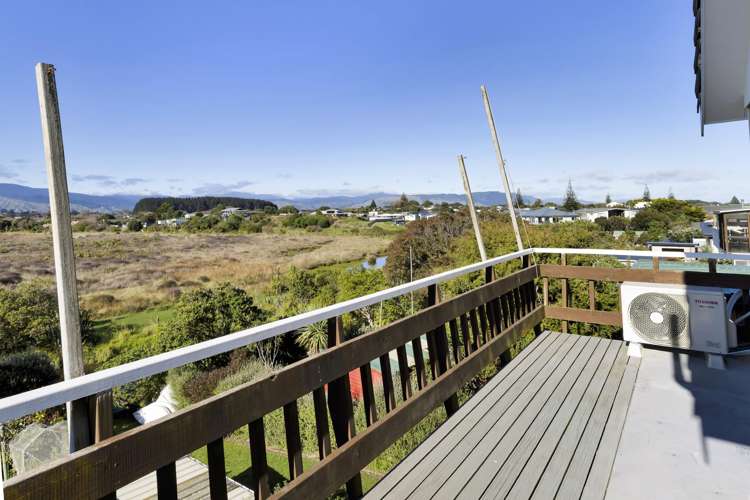 12 Moana Street Otaki Beach_23