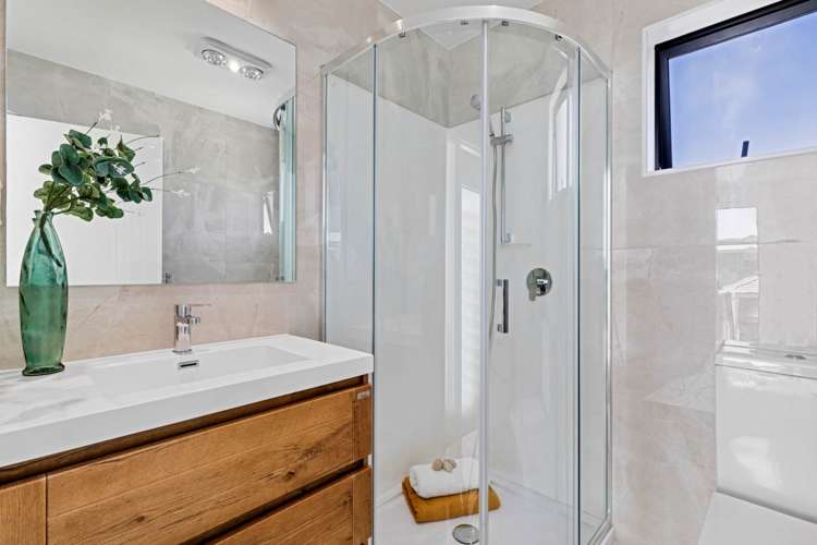 140b Tiriwa Drive Massey_16