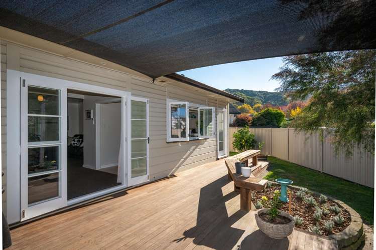 17 Golding Road Taradale_6