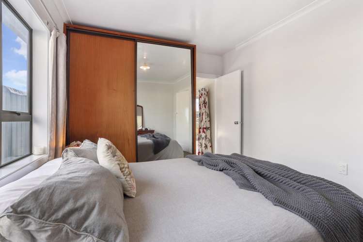 1/28 Neill Street Hornby_14