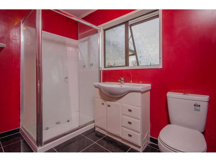 68 Pukaki Road Mangere_10