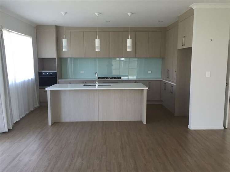 5 Lees Cove Karaka_4