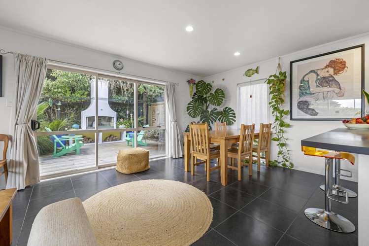 8 Seabreeze Way Raglan_29