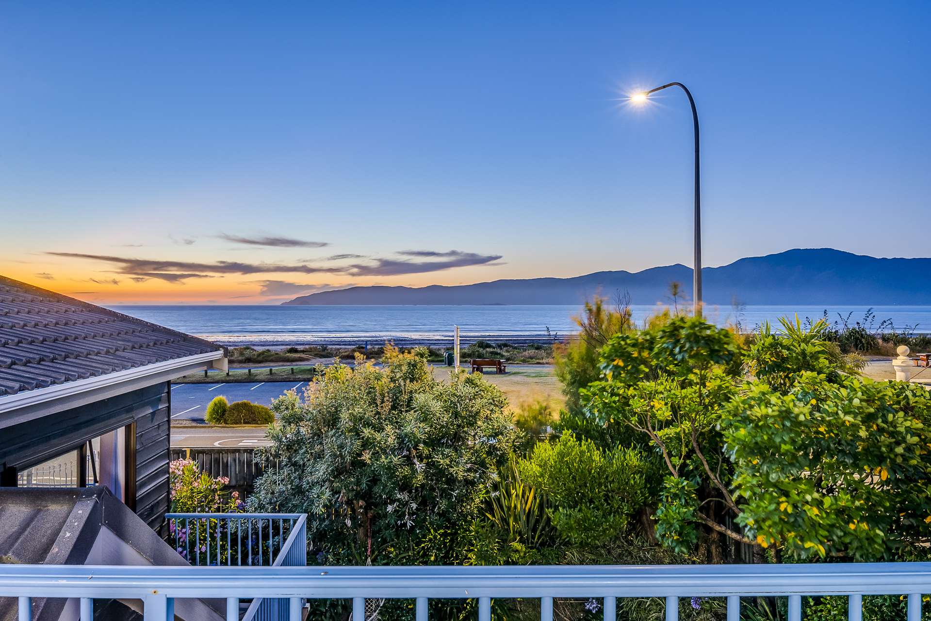 53 Marine Parade Paraparaumu Beach_0