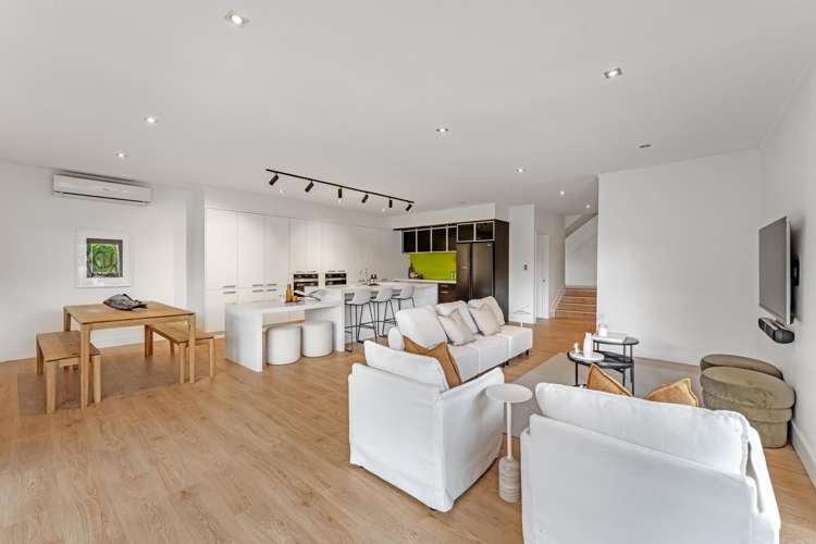 202 Gowing Drive Meadowbank_8