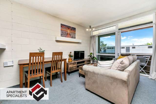 1/9a Esplanade Road Mount Eden_3