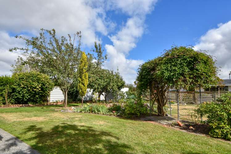 3 Chisholm Place Carterton_14