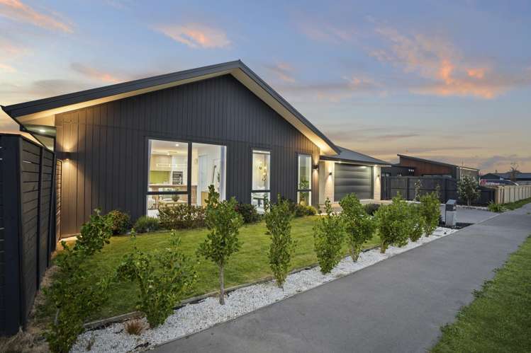 1 Agathis Crescent Wigram_20