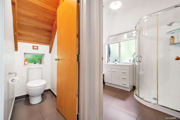 24 Pluto Place Beach Haven_13