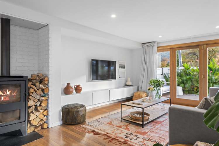 53 Whitfield Street Sumner_6