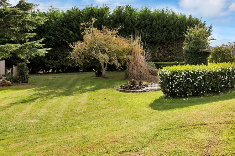 22 Konini Street Parahaki_19