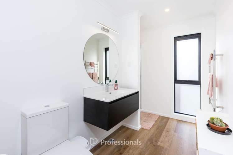 17 Dovey Katene Horvath Street Wallaceville_16