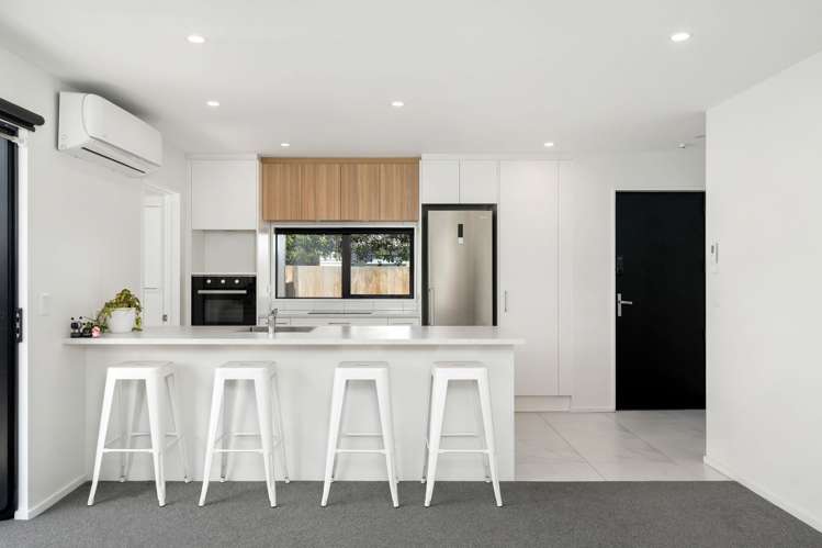 4/124 Milton Street Somerfield_2