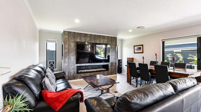 65 Links Drive Waiwhakaiho_4
