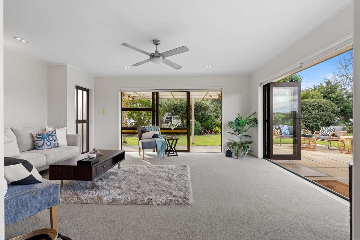 2 Edgewater Grove_1