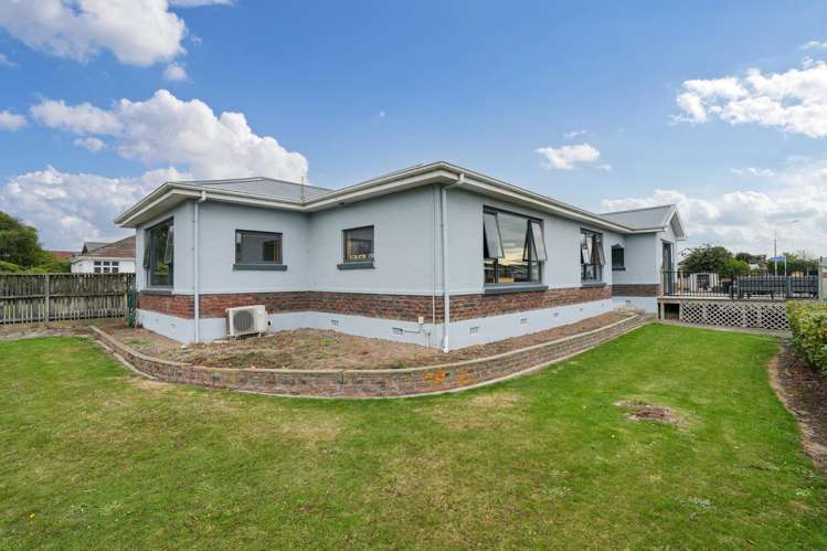 25 Beatty Street Strathern_17