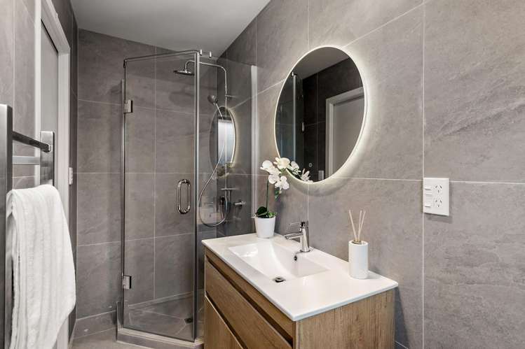 3 Marbella Crescent Oteha_16