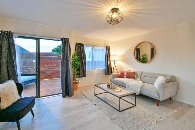 1/14 Hatherley Place Clendon Park_2