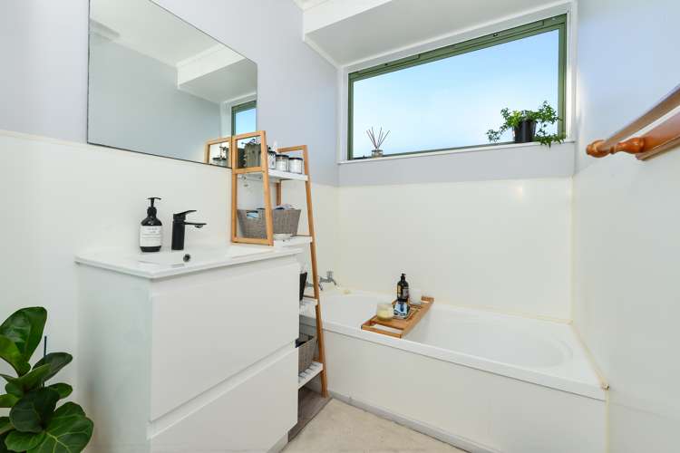 8 Melanie Court Dinsdale_14