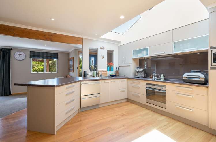 2 Collins Road Richmond_3