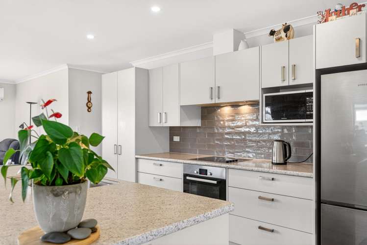 2 Craigmillar Street Solway_3