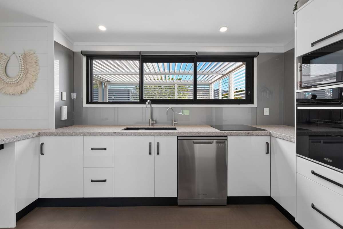 126A West Street_5