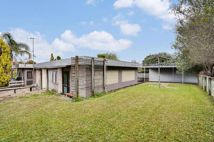 124 Maeroa Road Forest Lake_19
