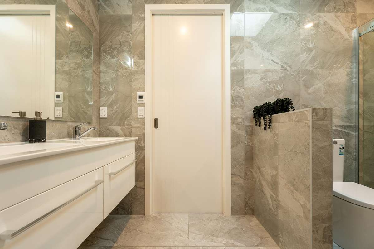 28 Meadowstone Street_5