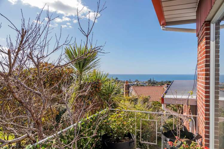 6/5 Braemar Road Castor Bay_23