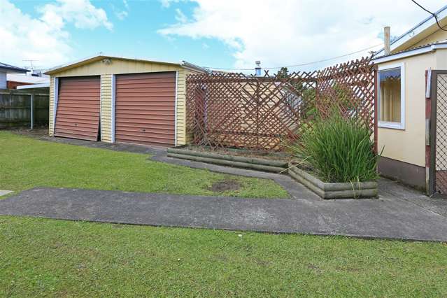 147 Bruce Mclaren Road Henderson_2