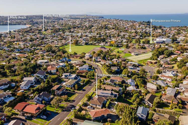 54b Polkinghorne Drive Manly_1