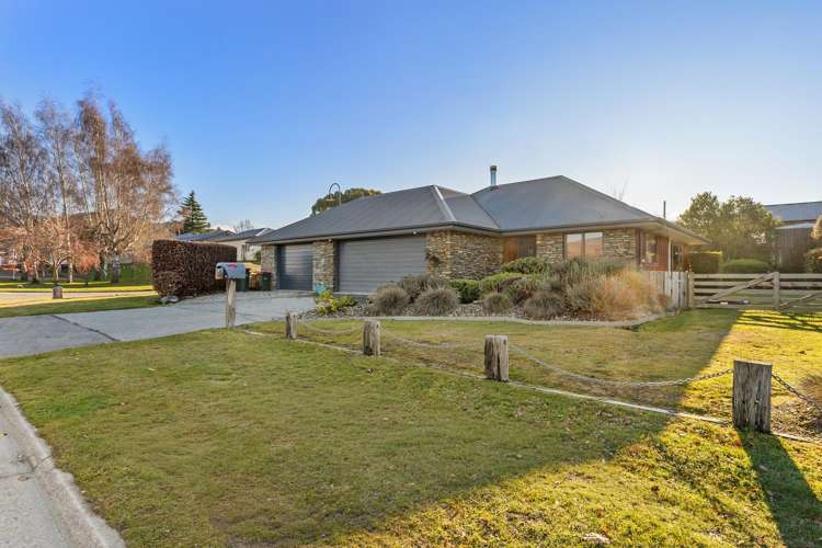 27 Kingston Street Albert Town_18