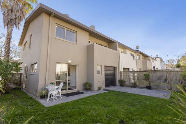 1 Butia Avenue Henderson_2