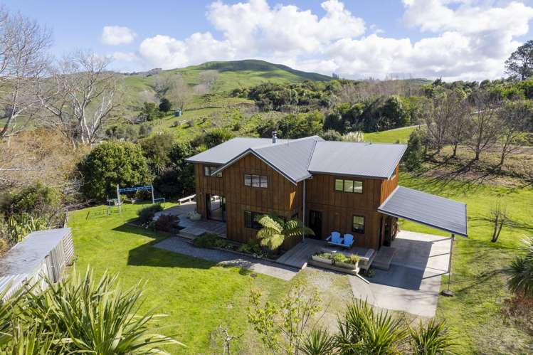 128 Lysnar Street Okitu_39