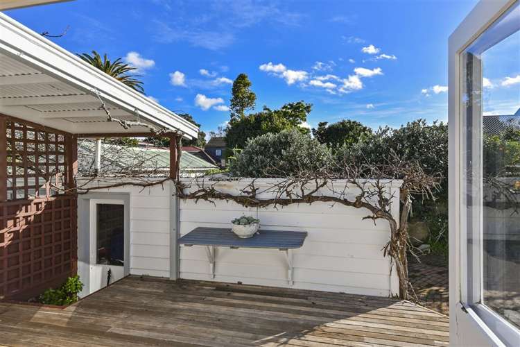 13 Cheltenham Road Devonport_13