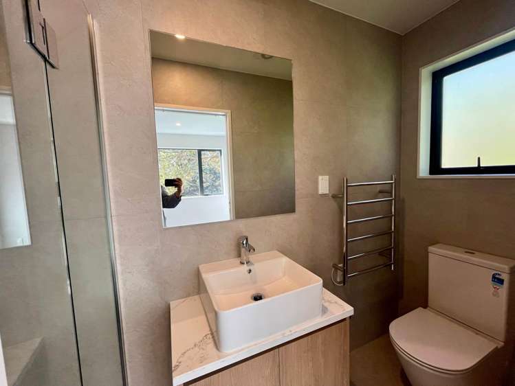 44C Sylvan Crescent Te Atatu South_16