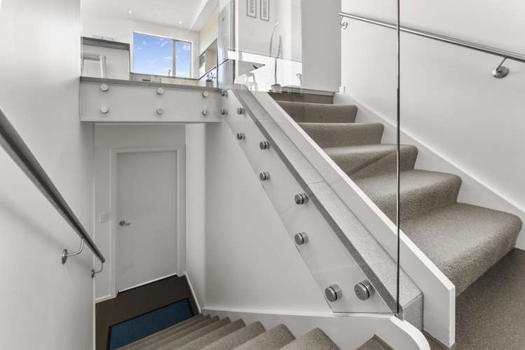 32 Valhalla Drive Richmond_23