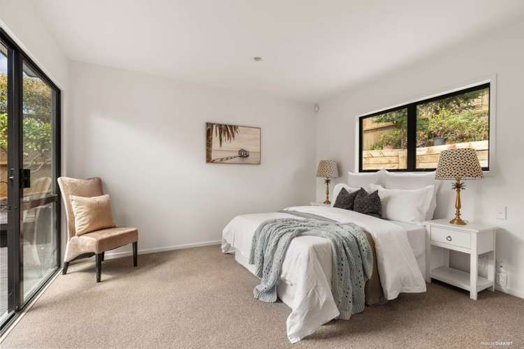 6 Goldfinch Rise Unsworth Heights_8