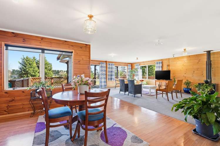 41 Rangiotu Road Himatangi Beach_3