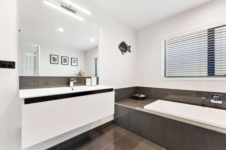 5 Copestake Lane Warkworth_12