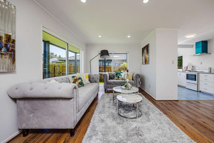 2/21 Jutland Road Manurewa_4