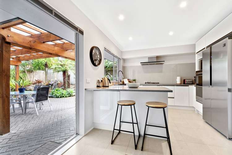 1/19 Stratford Road Manurewa_3