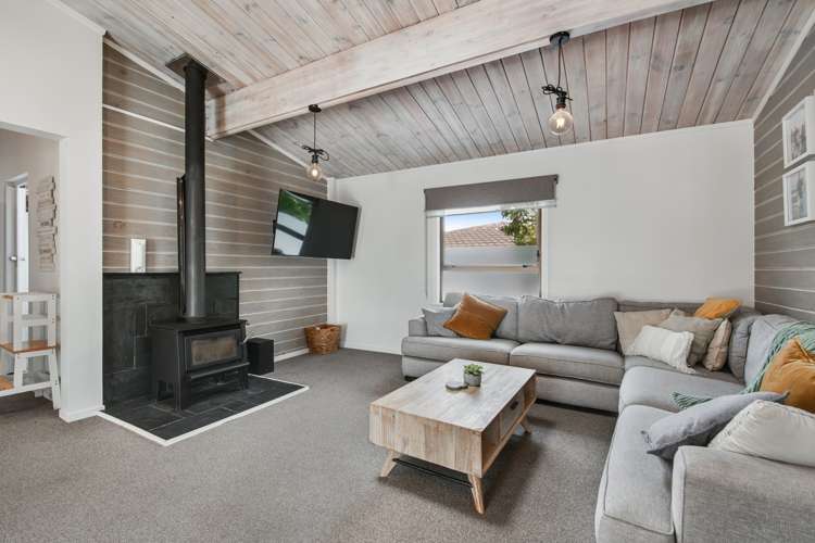 24a Fairway Ave Red Beach_4