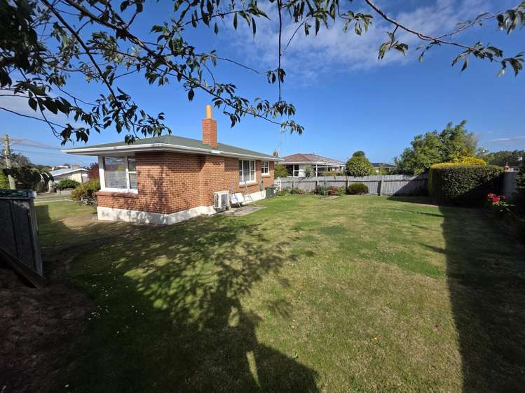 42 Glendale Crescent Holmes Hill_18