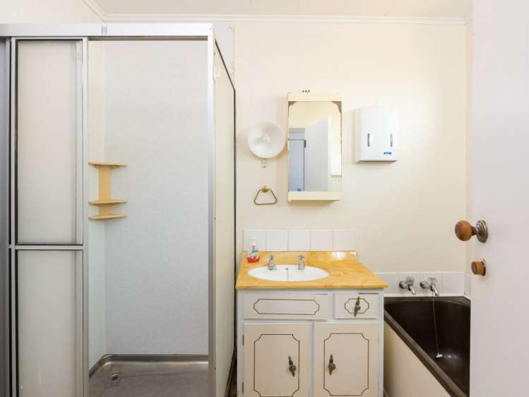 17 Nosworthy Street Blenheim Central_12