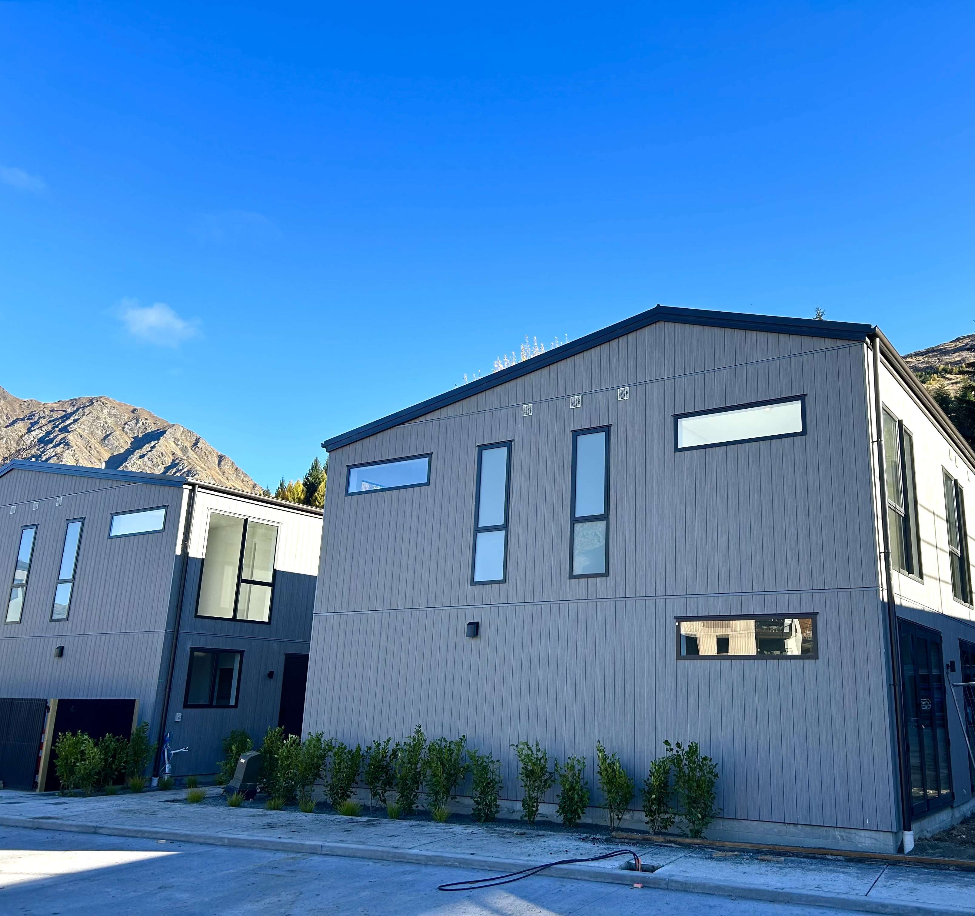 Villa 15, 161 Arthurs Point Road Arthurs Point Queenstown Houses