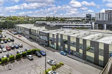 656 Great South Road_1