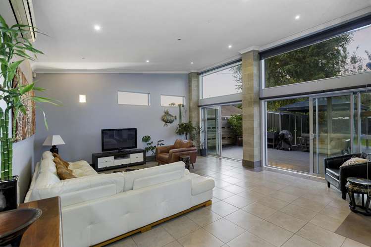 535 Fergusson Drive Trentham_5