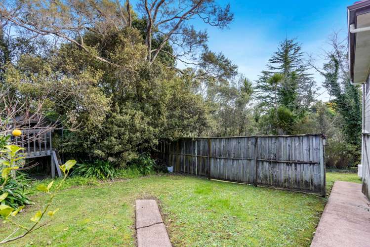 34 Hiwihau Place Glenfield_13